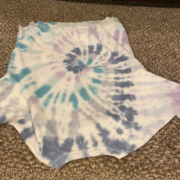 American Eagle Sweatshirt - Picture 5 of 5